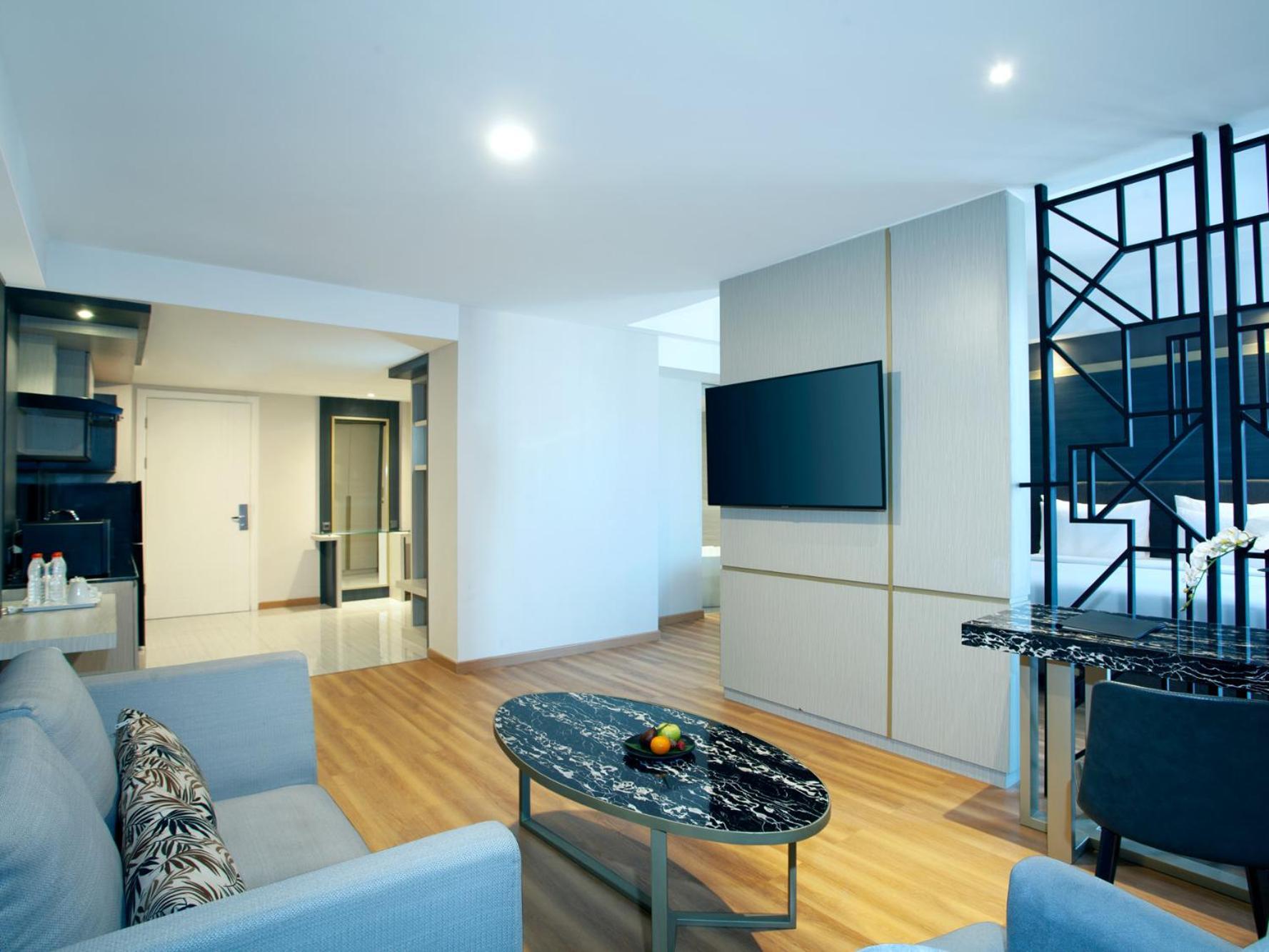 Platinum Hotel Tunjungan Surabaya Eksteriør billede